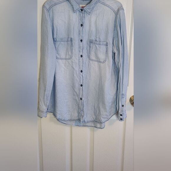 Mossimo Sypply Co Boyfriend Fit L Striped BlueWhite Lslv 100%Lyocell Women Shirt - Picture 1 of 8